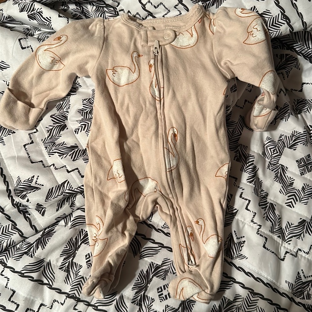 Newborn sleeper